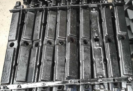 刮板机横梁作用及磨损情况分析